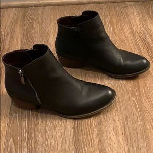 Kenzie boots size 8.5